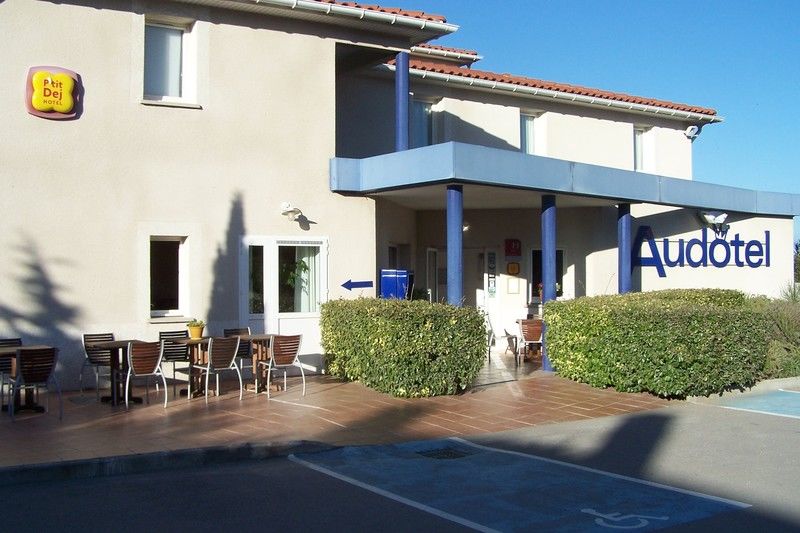 Audotel Carcassonne Eksteriør bilde
